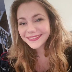 Meet your Posher, Laurel